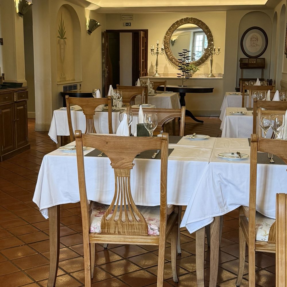 Lawrence's Hotel - Dining room - Hotels Near Me - Sintra, 11 Lawrence's Hotel - Dining room - Hotels Near Me - Sintra, 11