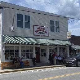 Floyd Country Store