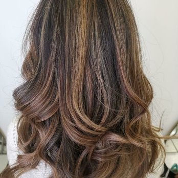Coco Head Hair Studio - Balayage highlights with Lucas - Hair Salons Near Me - Boston, Massachusetts