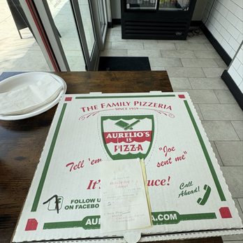 Aurelio's Pizza - Pizza Near Me - Naples, Florida