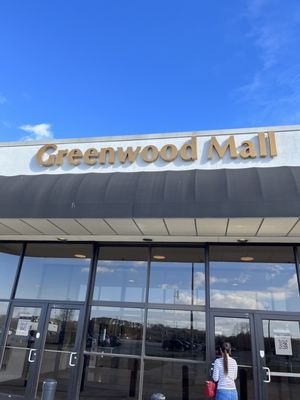 Greenwood mall bowling green ky christmas hours