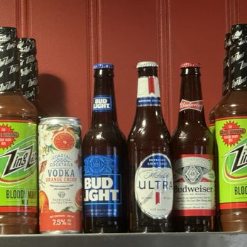 Mary's Kitchen - Old Man Beer Selections - Breakfast & Brunch Near Me - Virginia Beach, Virginia