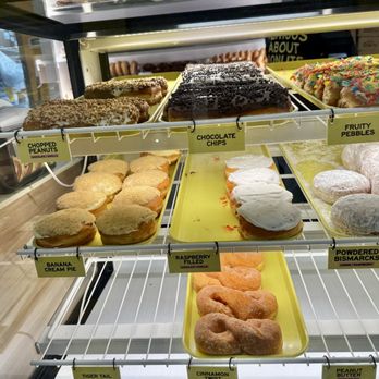 Jeff's Donuts - Donut selection at 10:30pm! - Donuts Near Me - Columbus, Ohio Jeff's Donuts - Donut selection at 10:30pm! - Donuts Near Me - Columbus, Ohio