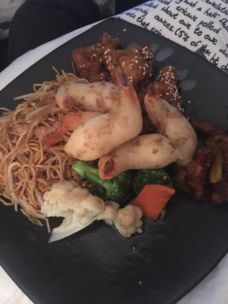 GOLDEN CHOPSTICKS Updated August 2024 20 Reviews 2459 Main Street