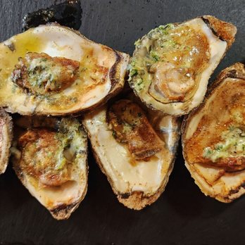 Que Riosity - Grilled oysters - Southern Near Me - McDonough, Georgia