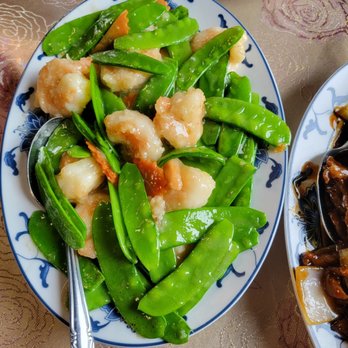 Canton Cook - Shrimp with Snow Peas - Chinese Near Me - Marietta, Georgia