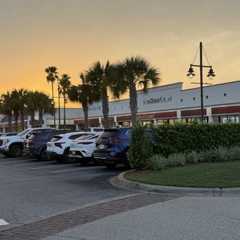Silver Sands Premium Outlets - Shopping Centers Near Me - Miramar Beach, Florida