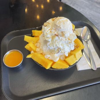 Bru Tea Cafe - Mango Coconut Bingsoo - Bubble Tea Near Me - Elk Grove, California