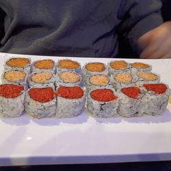 FuDa Sushi, Hibachi & Chinese Restaurant - Sushi tro