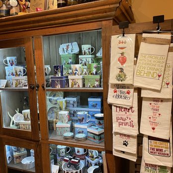 Chateau Fontaine - a display case with tea cups and mugs - Wineries Near Me - Lake Leelanau, Michigan Chateau Fontaine - a display case with tea cups and mugs - Wineries Near Me - Lake Leelanau, Michigan