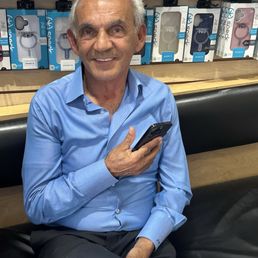 Me with my new phone and very happy that all my information is organized and up-to-date Me with my new phone and very happy that all my information is organized and up-to-date