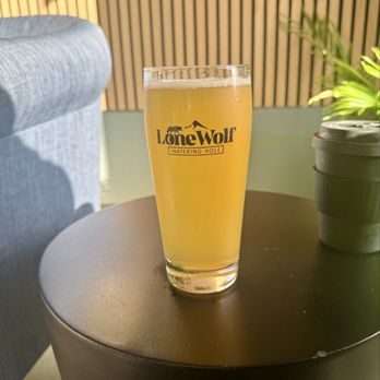 Lone Wolf Watering Hole - #4 light and a touch of sweetness - Pubs Near Me - Portland, Oregon