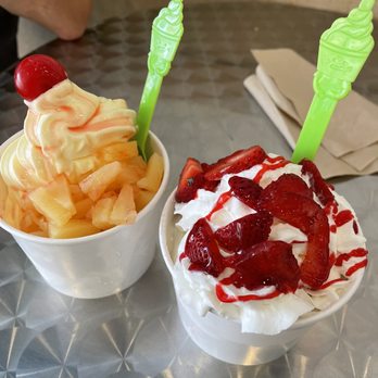 Pineapple Park - Pineapple Up Side Down and Strawberry Shortcake - Ice Cream & Frozen Yogurt Near Me - Las Vegas, Nevada Pineapple Park - Pineapple Up Side Down and Strawberry Shortcake - Ice Cream & Frozen Yogurt Near Me - Las Vegas, Nevada
