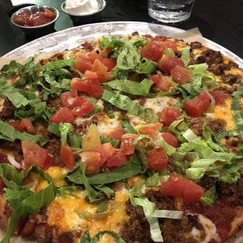 Uno Pizzeria & Grill - Taco Pizza Thin Crust Pizza -it was good! - Pizza Near Me - Winter Garden, Florida Uno Pizzeria & Grill - Taco Pizza Thin Crust Pizza -it was good! - Pizza Near Me - Winter Garden, Florida