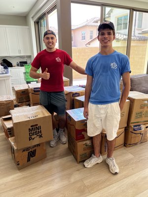 Long Distance Moving - We're thrilled to announce enhancements to our long distance moving services at 4US Moving. With streamlined logistics, expanded coverage, advanced tracking, personalized support, and enhanced safety measures, we ensure a seamless relocation experience no matter the distance. Contact us today to learn more!