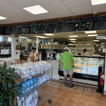 Stillwell's Bakery & Cafe - Bakeries Near Me - Wailuku, Hawaii Stillwell's Bakery & Cafe - Bakeries Near Me - Wailuku, Hawaii