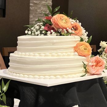 Tous Les Jours - Strawberry whipped cream wedding cake - Bakeries Near Me - Plano, Texas