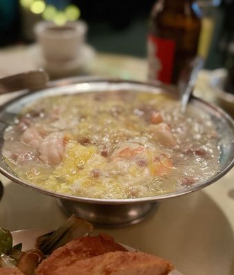 Lee's Hawaiian Islander by null