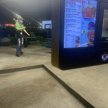 Sonic Drive-In - Classic roller skate delivery - Burgers Near Me - Harrison, Arkansas Sonic Drive-In - Classic roller skate delivery - Burgers Near Me - Harrison, Arkansas