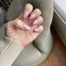 Gel-X extension Mani. Gel-X extension Mani.
