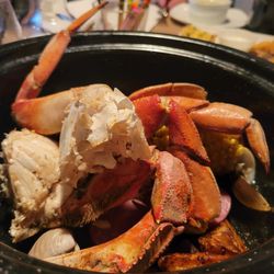 On The Rocks - Crab boil