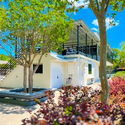Creekside Tennis & Swim Club