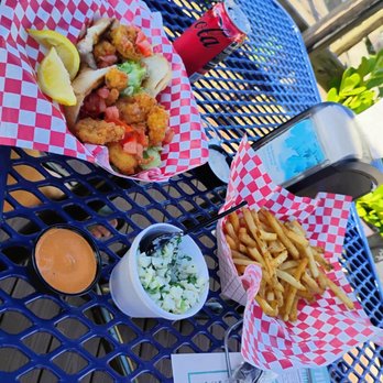 King's Seafood - Shrimp po'boy, slaw, fries - Seafood Markets Near Me - Port Orange, Florida King's Seafood - Shrimp po'boy, slaw, fries - Seafood Markets Near Me - Port Orange, Florida