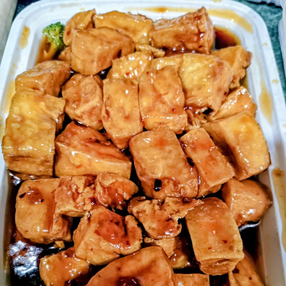 Hong Kong kitchen - General Tso's Tofu - Chinese Near Me - Lansdowne, Pennsylvania Hong Kong kitchen - General Tso's Tofu - Chinese Near Me - Lansdowne, Pennsylvania