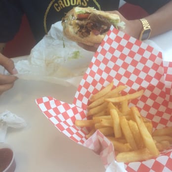 Lennys Burger - Massive ! - Burgers Near Me - Phoenix, Arizona Lennys Burger - Massive ! - Burgers Near Me - Phoenix, Arizona