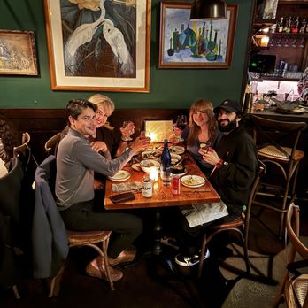Bacari GDL - Friends and Family dinning at Bacarari GDL - Mediterranean Near Me - Glendale, California