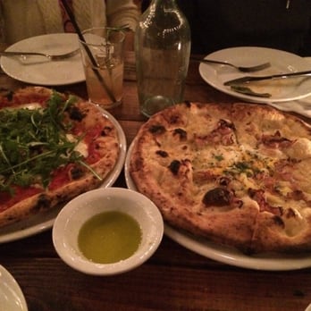 Porta - Arugula pizza and caprese pizza - Pizza Near Me - Jersey City, New Jersey Porta - Arugula pizza and caprese pizza - Pizza Near Me - Jersey City, New Jersey