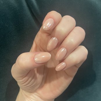 Rose Nail Bar - Chrome nails by Haku. - Nail Salons Near Me - Arlington, Virginia