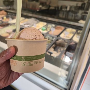 Living the Dream Ice Cream - Ice Cream & Frozen Yogurt Near Me - Eureka, California Living the Dream Ice Cream - Ice Cream & Frozen Yogurt Near Me - Eureka, California