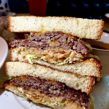 Maison Pickle - Patty Melt - Cocktail Bars Near Me - New York, New York