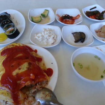 Namsan - Omlette Rice.. and they threw in a kimbap :) - Korean Near Me - Los Angeles, California