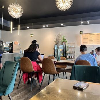 Complimentary Café - Coffee & Tea Near Me - Skokie, Illinois Complimentary Café - Coffee & Tea Near Me - Skokie, Illinois