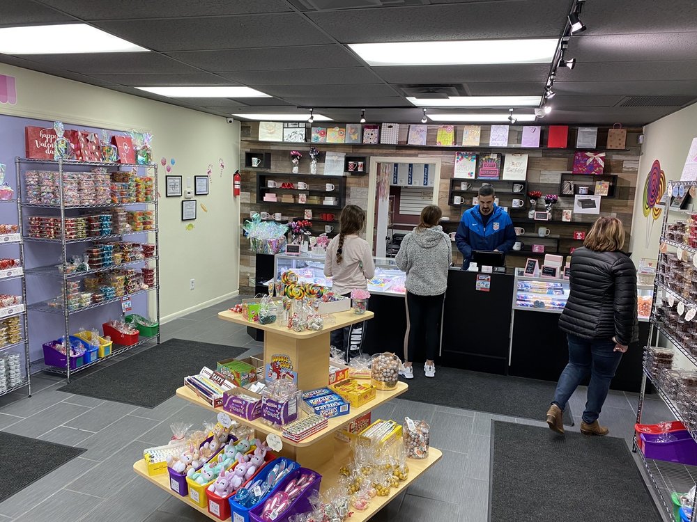 CANDYLAND Updated September 2024 8 Elm St, Oakland, New Jersey