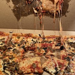 My delicious looking pizza. Ha! My delicious looking pizza. Ha!
