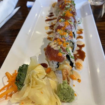 SriThai  Thai Kitchen & Sushi Bar - Duluth - Japanese Near Me - Duluth, Georgia
