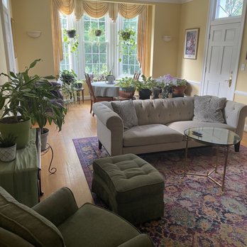 Nesselrod on the New - Communal living room - Bed & Breakfast Near Me - Radford, Virginia