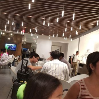 The Centurion Lounge - Airport Lounges Near Me - Dallas, Texas