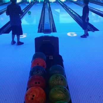 Main Event Avondale - Bowling lanes look cool - Arcades Near Me - Avondale, Arizona Main Event Avondale - Bowling lanes look cool - Arcades Near Me - Avondale, Arizona