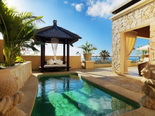 Hotel Royal Garden Villas by null