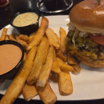 Red Robin - Whiskey River BBQ - Burgers Near Me - Federal Way, Washington Red Robin - Whiskey River BBQ - Burgers Near Me - Federal Way, Washington