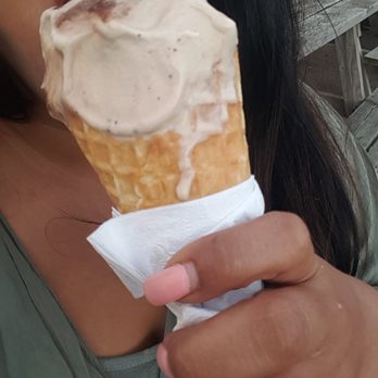 Cool Licks Ice Cream Parlour - Mocha Almond fudge - Ice Cream & Frozen Yogurt Near Me - Welland, Ontario Cool Licks Ice Cream Parlour - Mocha Almond fudge - Ice Cream & Frozen Yogurt Near Me - Welland, Ontario