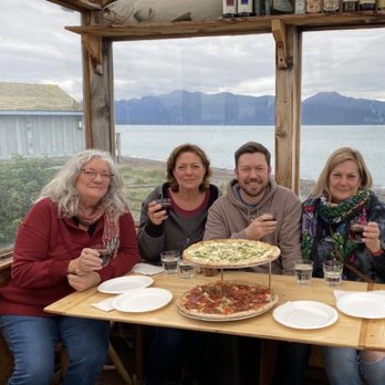 Finn's Pizza - Upstairs dining area - Pizza Near Me - Homer, Alaska