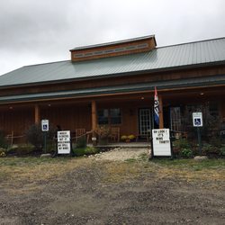 Raven Hollow Winery