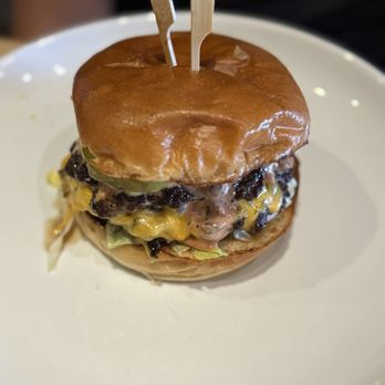 Redbird Scratch Kitchen + Bar - Sam Hughes - Redbird classic burger - Cocktail Bars Near Me - Tucson, Arizona