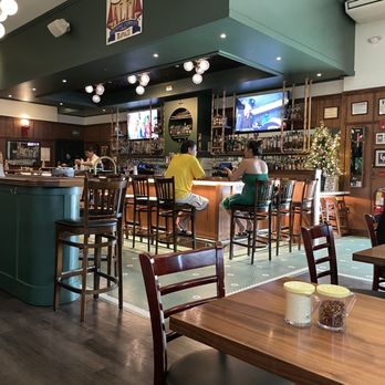 J. Dolan's - Pizza Near Me - Honolulu, Hawaii
