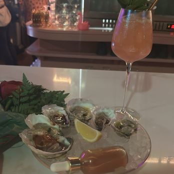 IKTO - Cocktail Bars Near Me - Houston, Texas